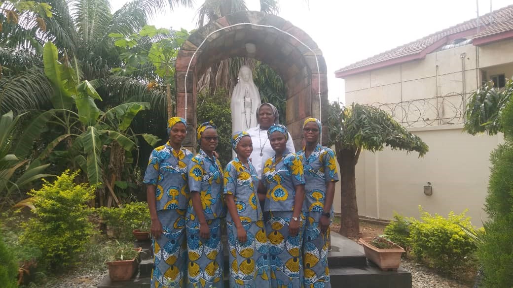 PRE-NOVICES ON THEIR WAY TO KENYA